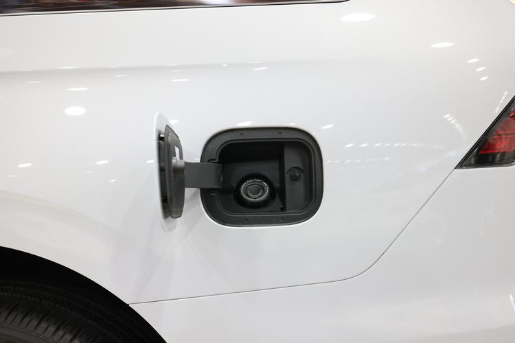 https://gcc-1307444343.cos.accelerate.myqcloud.com/gallery/08c40a033dd1928945711d4ec82ae494.jpg