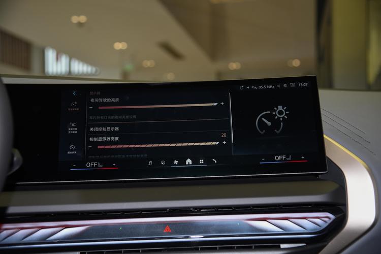 https://gcc-1307444343.cos.accelerate.myqcloud.com/gallery/09e2f3d63e8af2049cb2fb8686797dfd.jpg