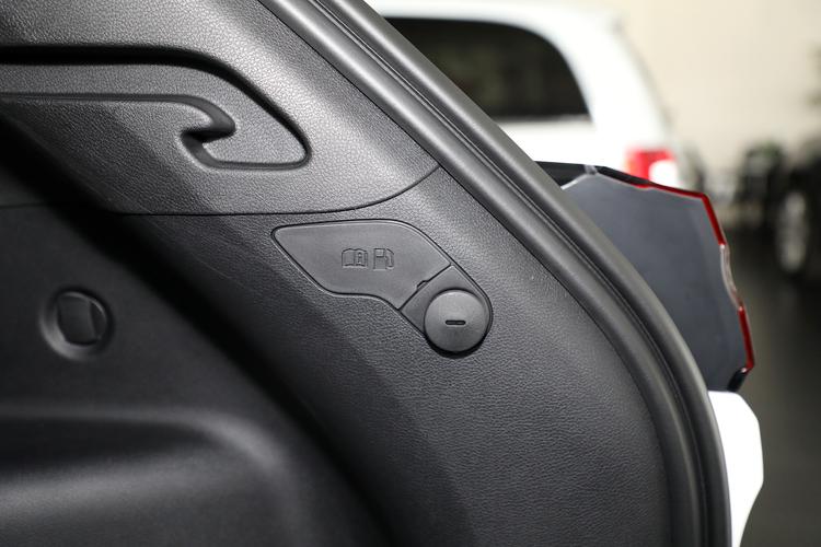 https://gcc-1307444343.cos.accelerate.myqcloud.com/gallery/0ae6f3f0dc25b0d6bac3b27c91ac9768.jpg