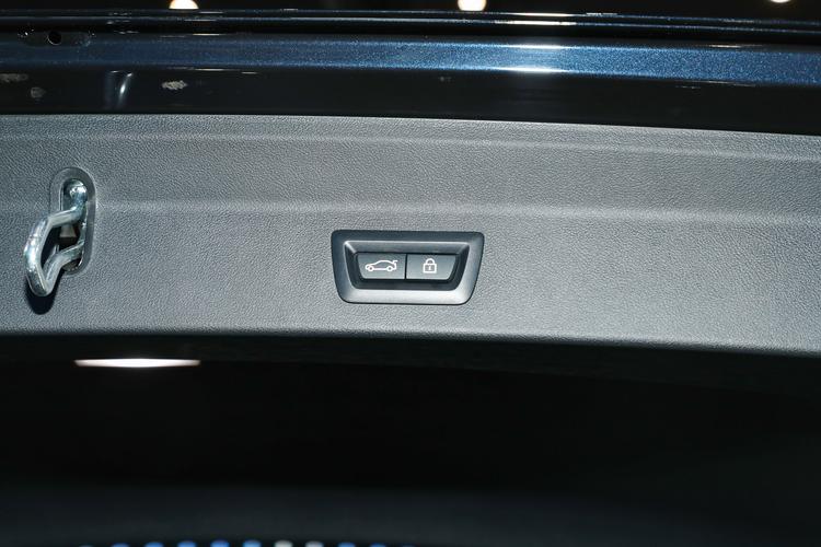 https://gcc-1307444343.cos.accelerate.myqcloud.com/gallery/0afb365d6dfc230165cef9b20442f984.jpg