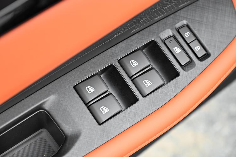 https://gcc-1307444343.cos.accelerate.myqcloud.com/gallery/0b88ae19d5c7edc4dc355633971ba0a6.jpg