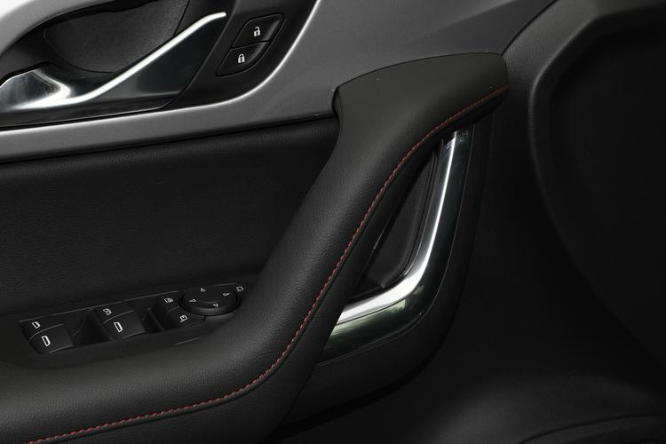 https://gcc-1307444343.cos.accelerate.myqcloud.com/gallery/0bd4b5028b9479159847fca438e007b8.jpg