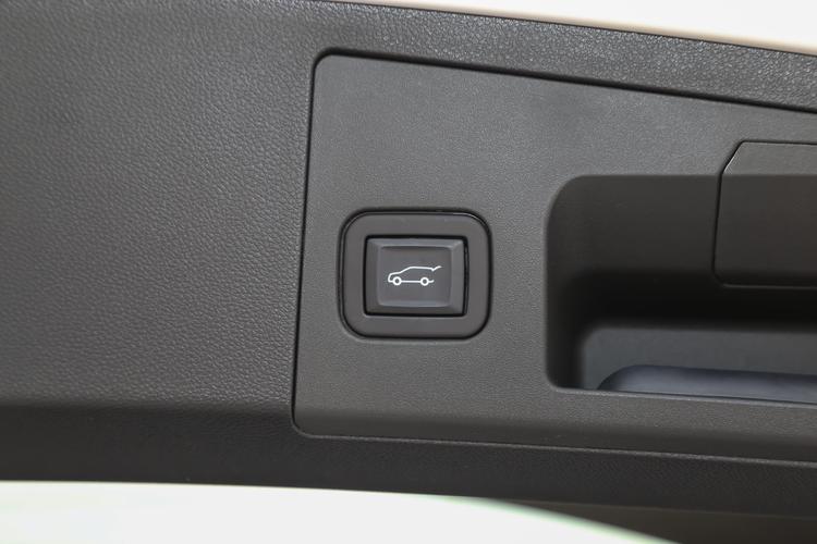 https://gcc-1307444343.cos.accelerate.myqcloud.com/gallery/0e891dc9624327cfaec472259d3d95b4.jpg