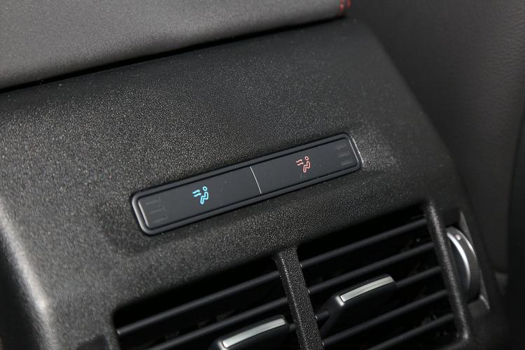 https://gcc-1307444343.cos.accelerate.myqcloud.com/gallery/0fca53e7f455e76bff7de54b4318a8ec.jpg