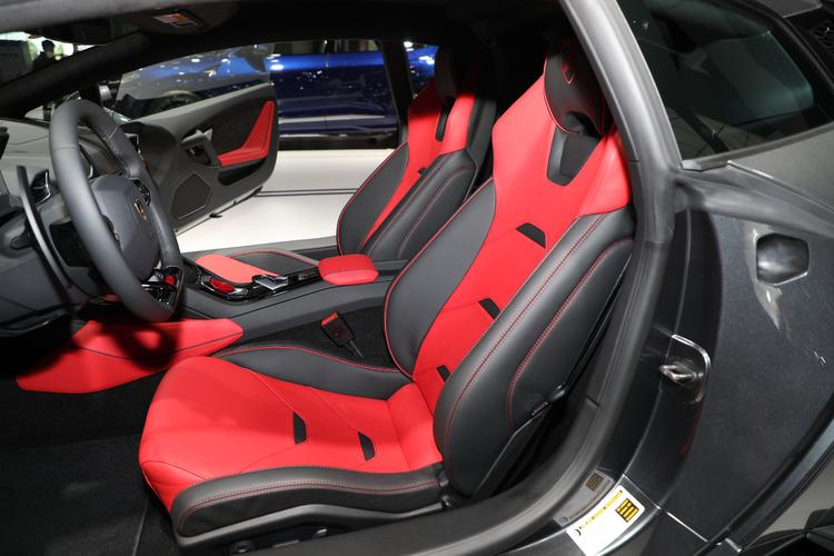 https://gcc-1307444343.cos.accelerate.myqcloud.com/gallery/1003d7a1f13595aed186945ec599eff9.jpg