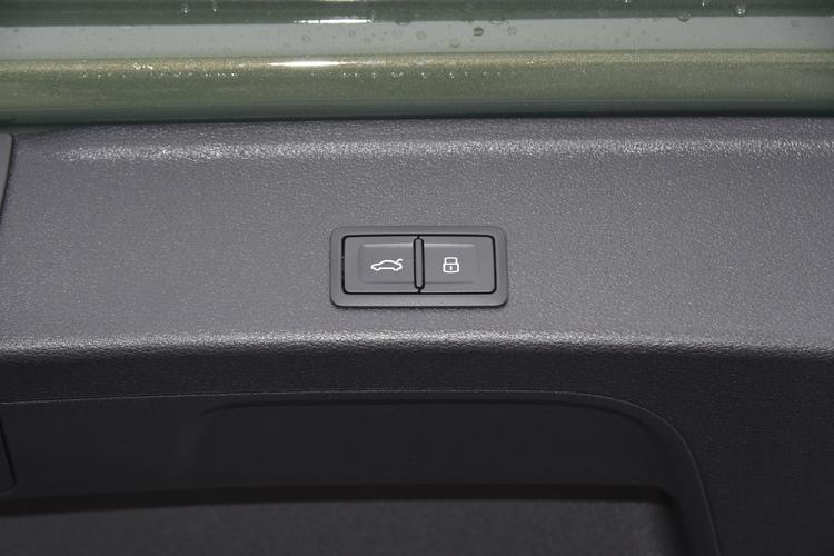 https://gcc-1307444343.cos.accelerate.myqcloud.com/gallery/12577c8517506c2568ddbaf7741ca95e.jpg