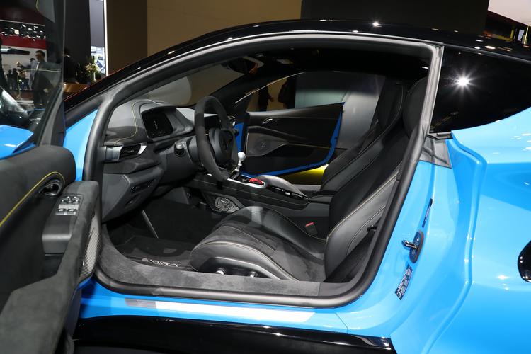 https://gcc-1307444343.cos.accelerate.myqcloud.com/gallery/1282665be974333b8ea20c44caab9783.jpg