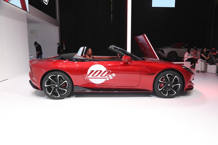 https://gcc-1307444343.cos.accelerate.myqcloud.com/gallery/1424acbb3d171122dc8c97b754944acb.jpg