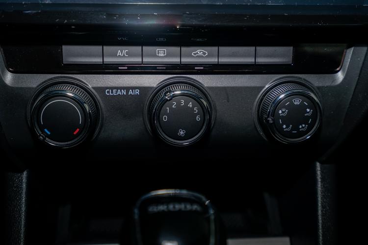https://gcc-1307444343.cos.accelerate.myqcloud.com/gallery/1646c9dab4ec970ecccf02616edd8060.jpg