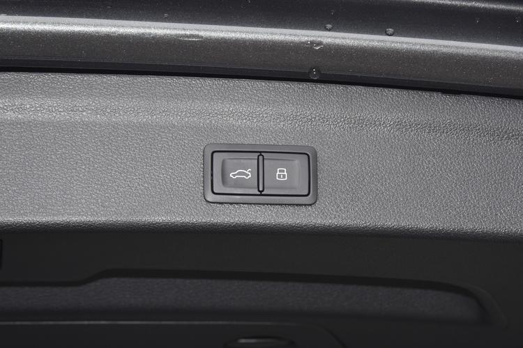 https://gcc-1307444343.cos.accelerate.myqcloud.com/gallery/18d28d8498d01183ab72dd0faf781c7d.jpg
