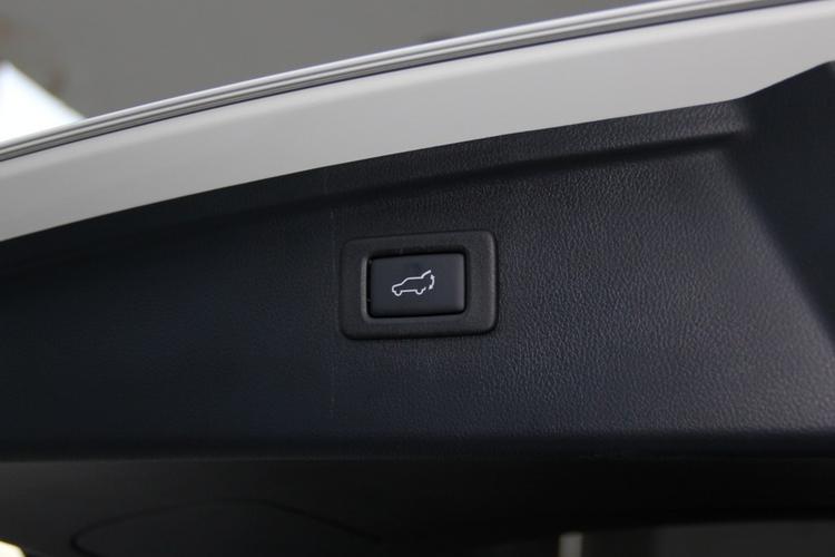 https://gcc-1307444343.cos.accelerate.myqcloud.com/gallery/1a4b47c4f0c2c2792617a2bd82af793a.jpg