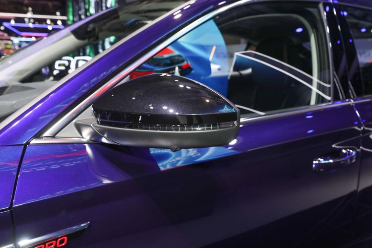 https://gcc-1307444343.cos.accelerate.myqcloud.com/gallery/1aef433ebab148aa02271f239ce7e297.jpg