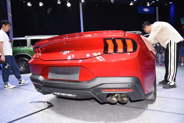 https://gcc-1307444343.cos.accelerate.myqcloud.com/gallery/1b0176cfeb3685cb47716d2940ac5240.jpg