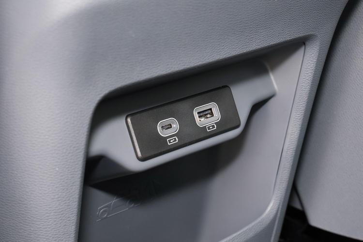 https://gcc-1307444343.cos.accelerate.myqcloud.com/gallery/1c3cb79cd952cee5ee66d4594723f173.jpg