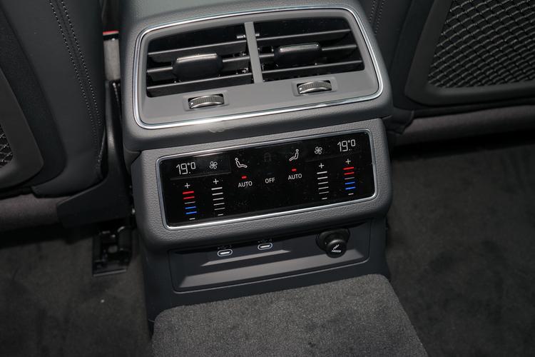 https://gcc-1307444343.cos.accelerate.myqcloud.com/gallery/1c7fe33db525cbcc65ebe67dfd06775c.jpg