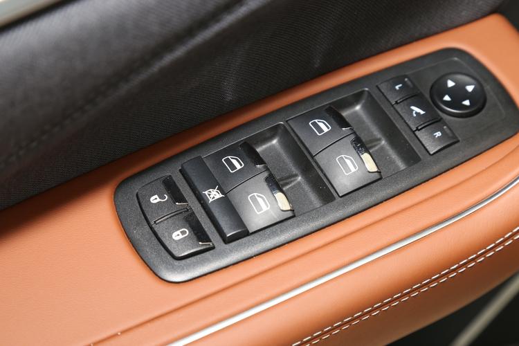 https://gcc-1307444343.cos.accelerate.myqcloud.com/gallery/1cc109e114cb3e8b5ec7327cab8487d4.jpg
