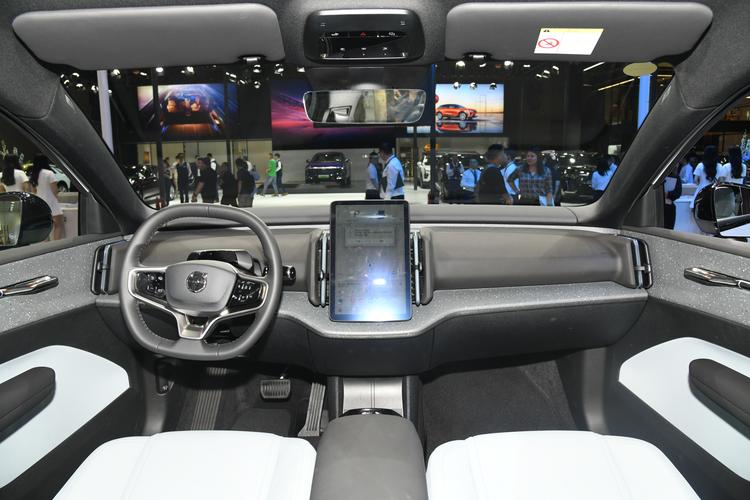 https://gcc-1307444343.cos.accelerate.myqcloud.com/gallery/1cd5f50c7333b2bd32726ef6aefc233a.jpg