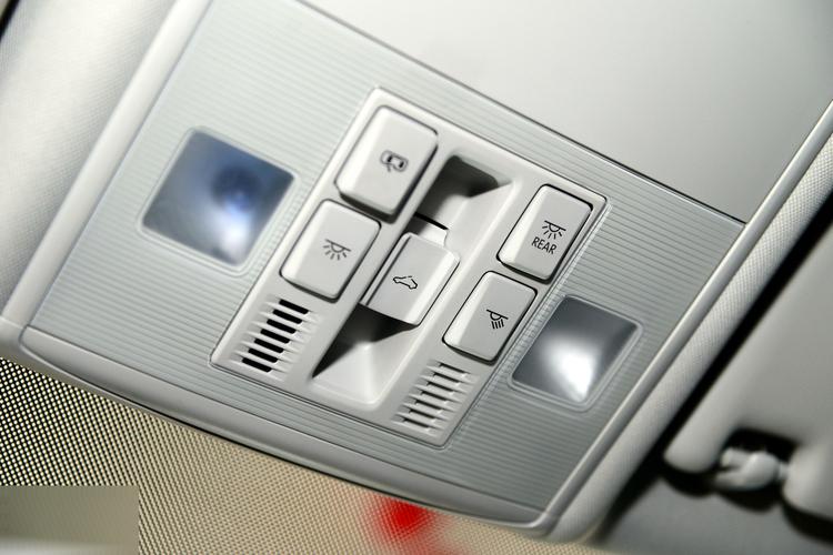 https://gcc-1307444343.cos.accelerate.myqcloud.com/gallery/1dbc2331cb9e6ae47ab97117ac21d184.jpg