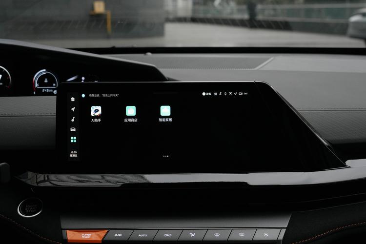 https://gcc-1307444343.cos.accelerate.myqcloud.com/gallery/2270ee94a627f745655b11567af36cee.jpg