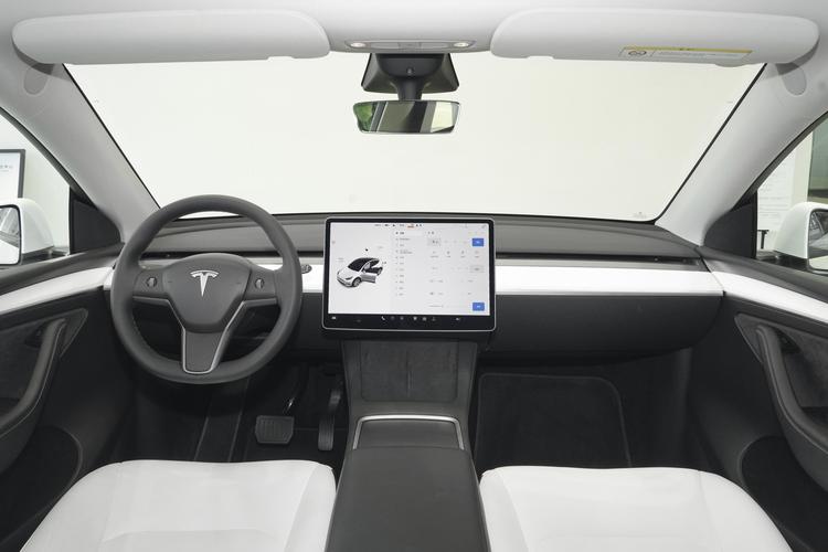 https://gcc-1307444343.cos.accelerate.myqcloud.com/gallery/23e49ed79b31206516364209db074e26.jpg