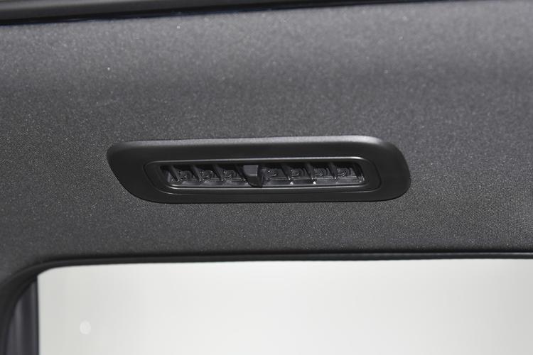 https://gcc-1307444343.cos.accelerate.myqcloud.com/gallery/24d259d0c73cbffaf8142b4137341465.jpg