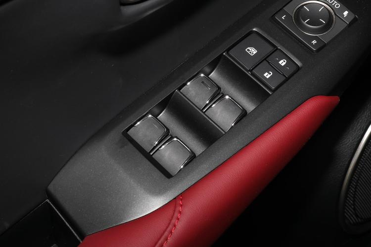 https://gcc-1307444343.cos.accelerate.myqcloud.com/gallery/258ecabadbda309b47a152950cacec49.jpg
