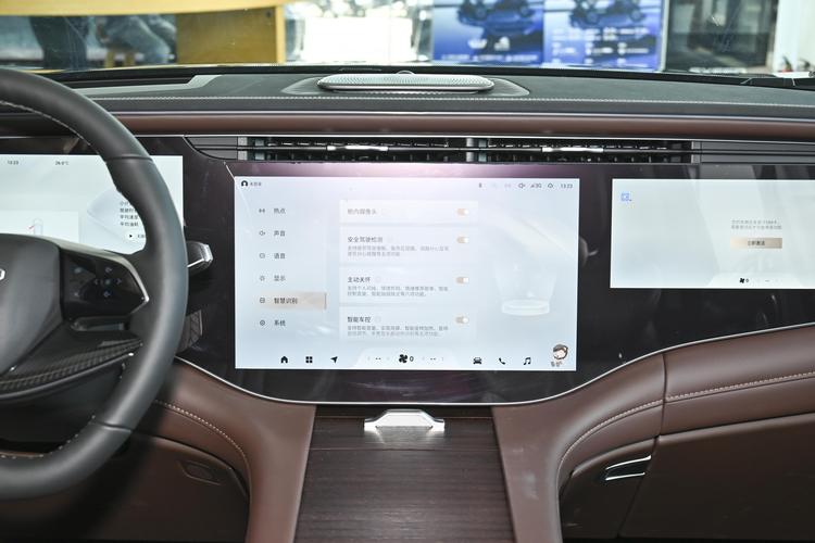 https://gcc-1307444343.cos.accelerate.myqcloud.com/gallery/26818a26365143fc6464e7c6bc3e32f5.jpg