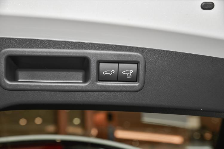 https://gcc-1307444343.cos.accelerate.myqcloud.com/gallery/297b787608a8e034966a345edfcf34de.jpg