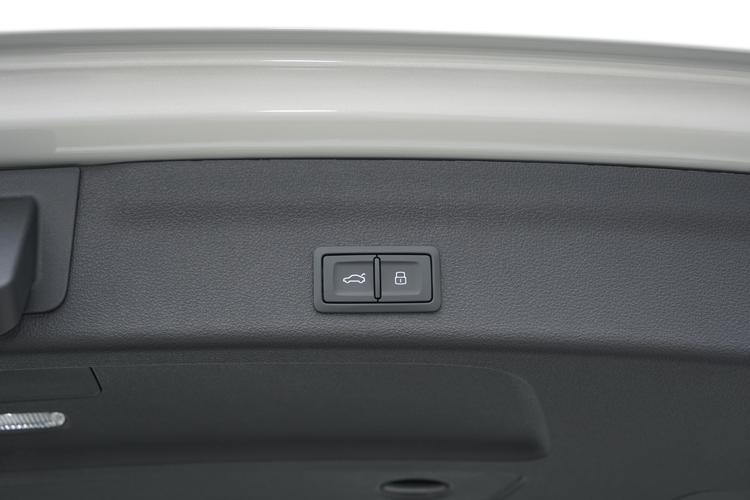 https://gcc-1307444343.cos.accelerate.myqcloud.com/gallery/2b692ec6ff30e71e8ec050549c686612.jpg