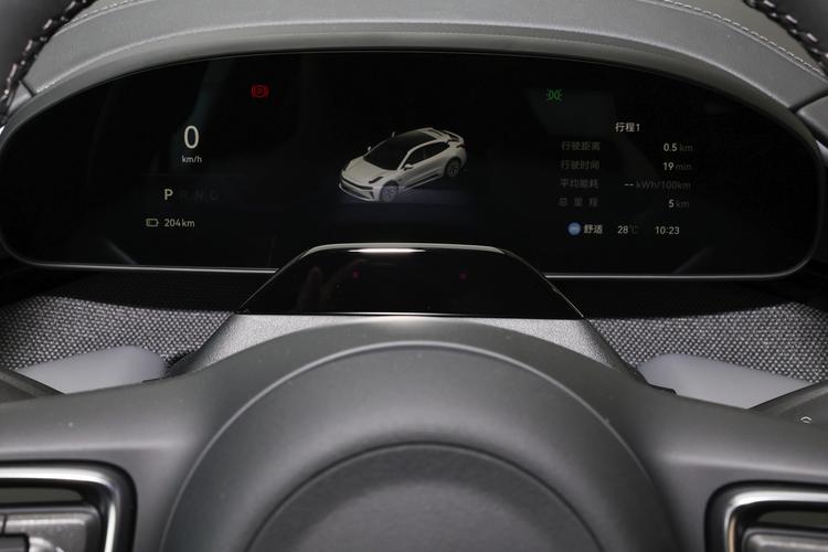 https://gcc-1307444343.cos.accelerate.myqcloud.com/gallery/2e03392d552f1ff25d3b437e1f646417.jpg