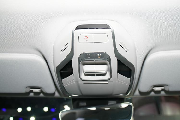 https://gcc-1307444343.cos.accelerate.myqcloud.com/gallery/2eeb09be7ac997e0f3d944170ef3ae85.jpg