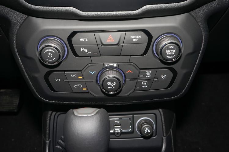 https://gcc-1307444343.cos.accelerate.myqcloud.com/gallery/2fd3cdafdb9d812f6b390c3a34b23e5f.jpg