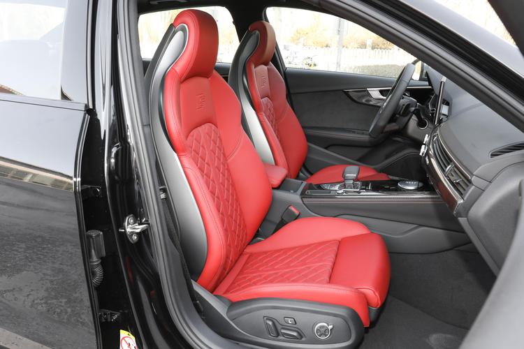 https://gcc-1307444343.cos.accelerate.myqcloud.com/gallery/3085bd708162fa30076660ce67a4cab2.jpg