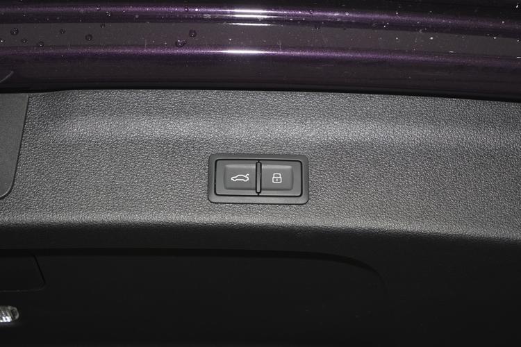 https://gcc-1307444343.cos.accelerate.myqcloud.com/gallery/32387d8494e116aa46e1c4aaa8ba3c4b.jpg