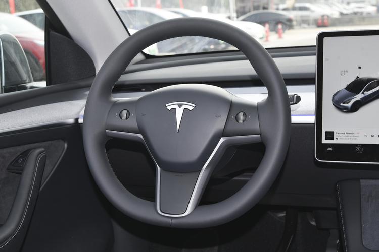 https://gcc-1307444343.cos.accelerate.myqcloud.com/gallery/35d35b9698528260a4d626c449e0ef99.jpg