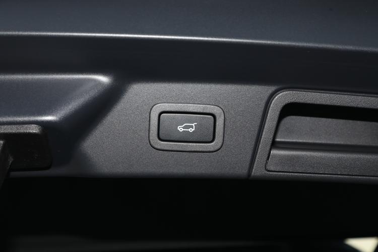 https://gcc-1307444343.cos.accelerate.myqcloud.com/gallery/363884a5f7c3dae60b0af702f84c16c7.jpg