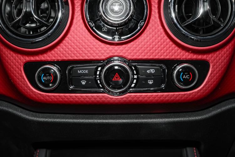 https://gcc-1307444343.cos.accelerate.myqcloud.com/gallery/36843ae0e67ce03c4097afcfc0390d4f.jpg