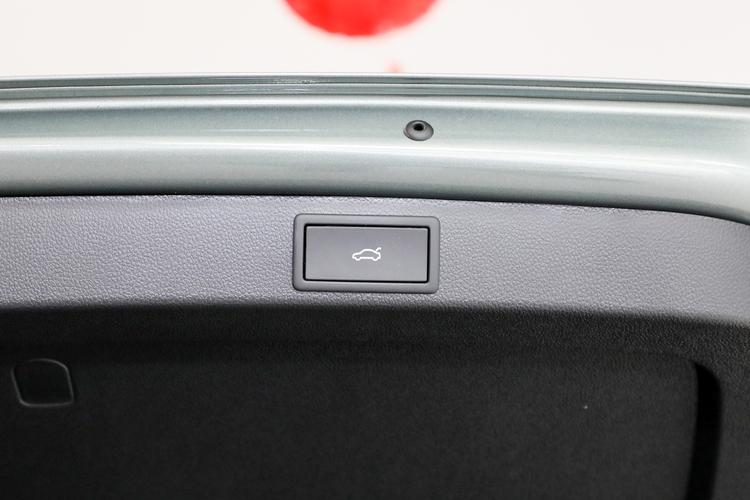 https://gcc-1307444343.cos.accelerate.myqcloud.com/gallery/37e666987fae1209260ad728126079dd.jpg