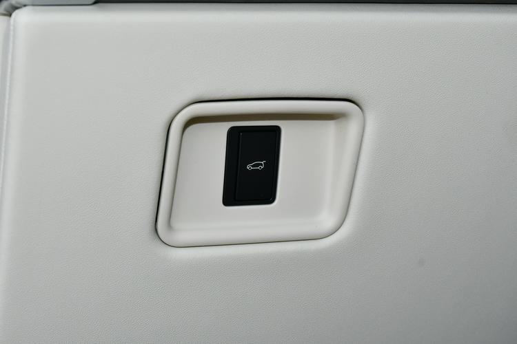 https://gcc-1307444343.cos.accelerate.myqcloud.com/gallery/39b44e8cc9e2c7348cc7ab0ebea75875.jpg