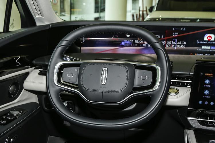 https://gcc-1307444343.cos.accelerate.myqcloud.com/gallery/3cc421bc31111b6cb13ea723e74d2a14.jpg