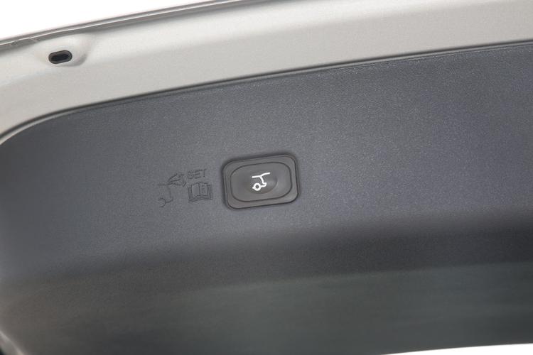 https://gcc-1307444343.cos.accelerate.myqcloud.com/gallery/40c6225d60bb02ea8b43594435aa052b.jpg