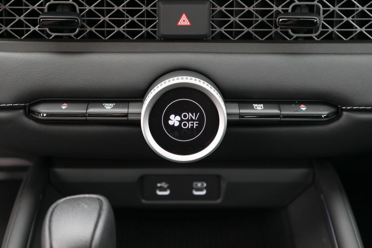 https://gcc-1307444343.cos.accelerate.myqcloud.com/gallery/41766e0ce0c873531026c0990d010028.jpg