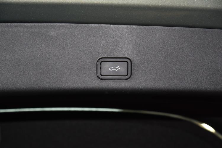 https://gcc-1307444343.cos.accelerate.myqcloud.com/gallery/448ce4df3d4ba4e84c9eb47b12359f5e.jpg