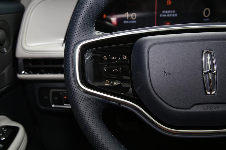 https://gcc-1307444343.cos.accelerate.myqcloud.com/gallery/44a020cbc63da2dc24d7961cc6eb9ec0.jpg