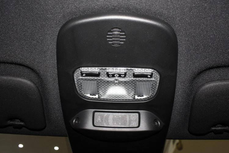 https://gcc-1307444343.cos.accelerate.myqcloud.com/gallery/45c627893697bbe47f6949d1ed307fce.jpg