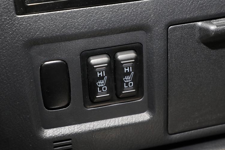 https://gcc-1307444343.cos.accelerate.myqcloud.com/gallery/4853e060bed6cad74976ec2f88d8e5e1.jpg