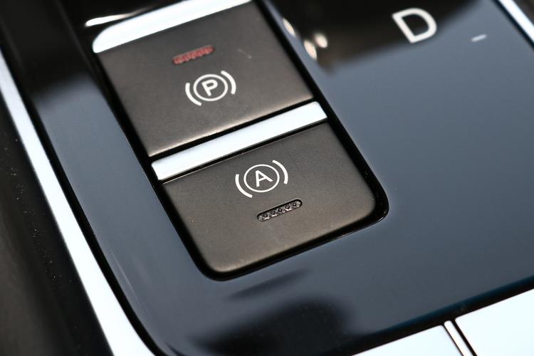 https://gcc-1307444343.cos.accelerate.myqcloud.com/gallery/4a4ccb2914d2f6254259214177f5ff21.jpg
