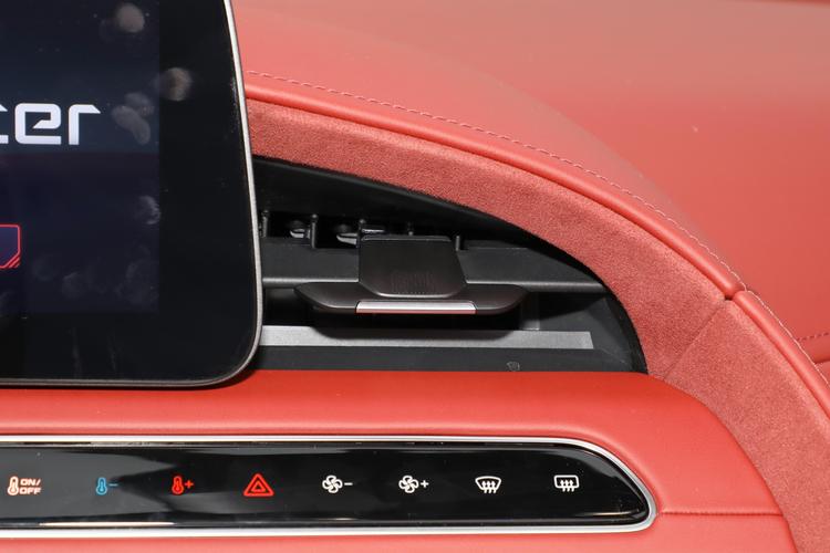 https://gcc-1307444343.cos.accelerate.myqcloud.com/gallery/4b97c987513e61aad57b3b68ed3d86be.jpg