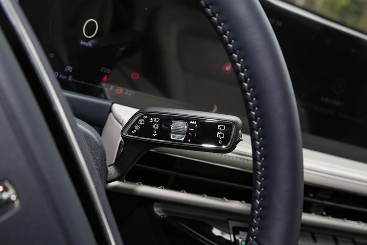 https://gcc-1307444343.cos.accelerate.myqcloud.com/gallery/4bfaeed4d0c7859008ccf904e7b21000.jpg