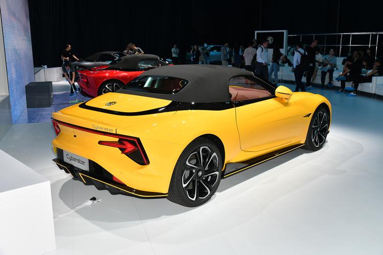 https://gcc-1307444343.cos.accelerate.myqcloud.com/gallery/4cf658d67b21a3ea18e1dea5633ca2f0.jpg